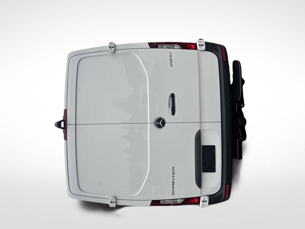 New 2026 Mercedes-Benz Sprinter 144 Cargo image 4