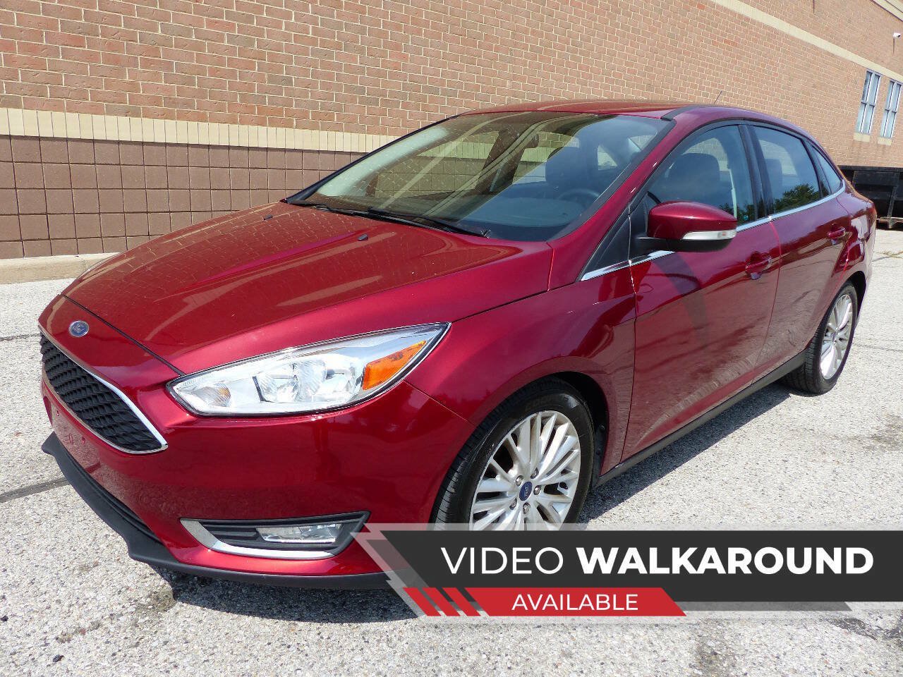 Used 2017 Ford Focus Titanium FWD image 1