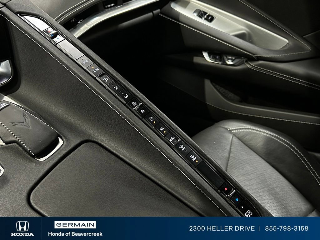 Used 2021 Chevrolet Corvette Stingray Coupe w/ 1LT RWD image 24