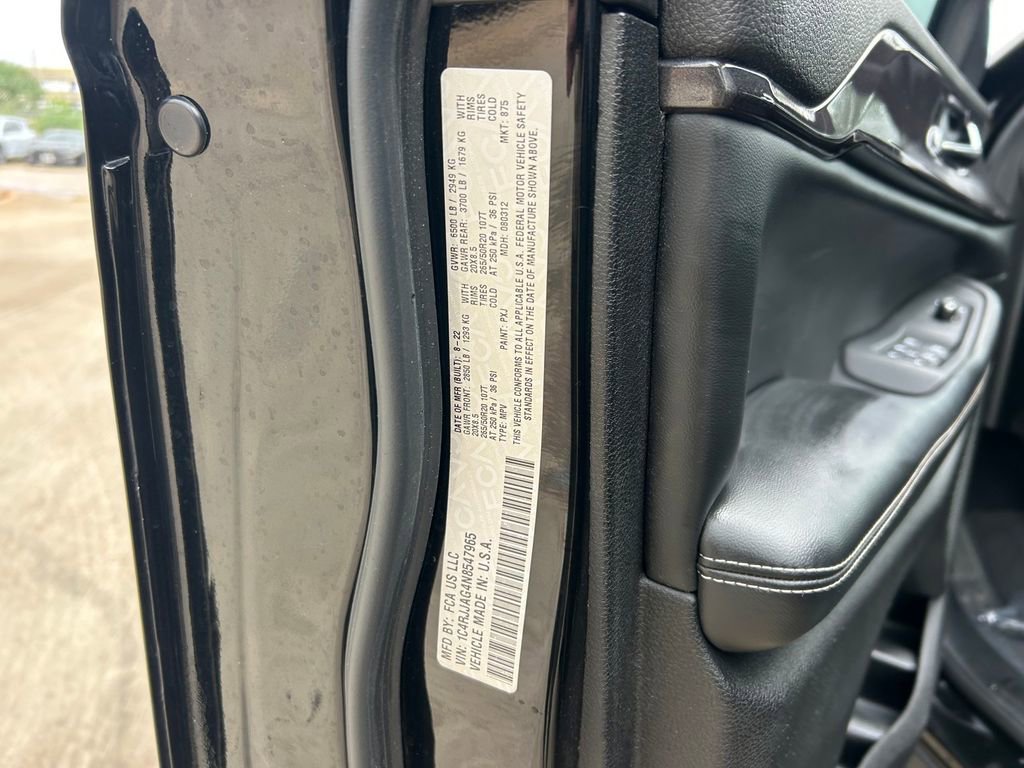 Used 2022 Jeep Grand Cherokee L Laredo RWD image 36