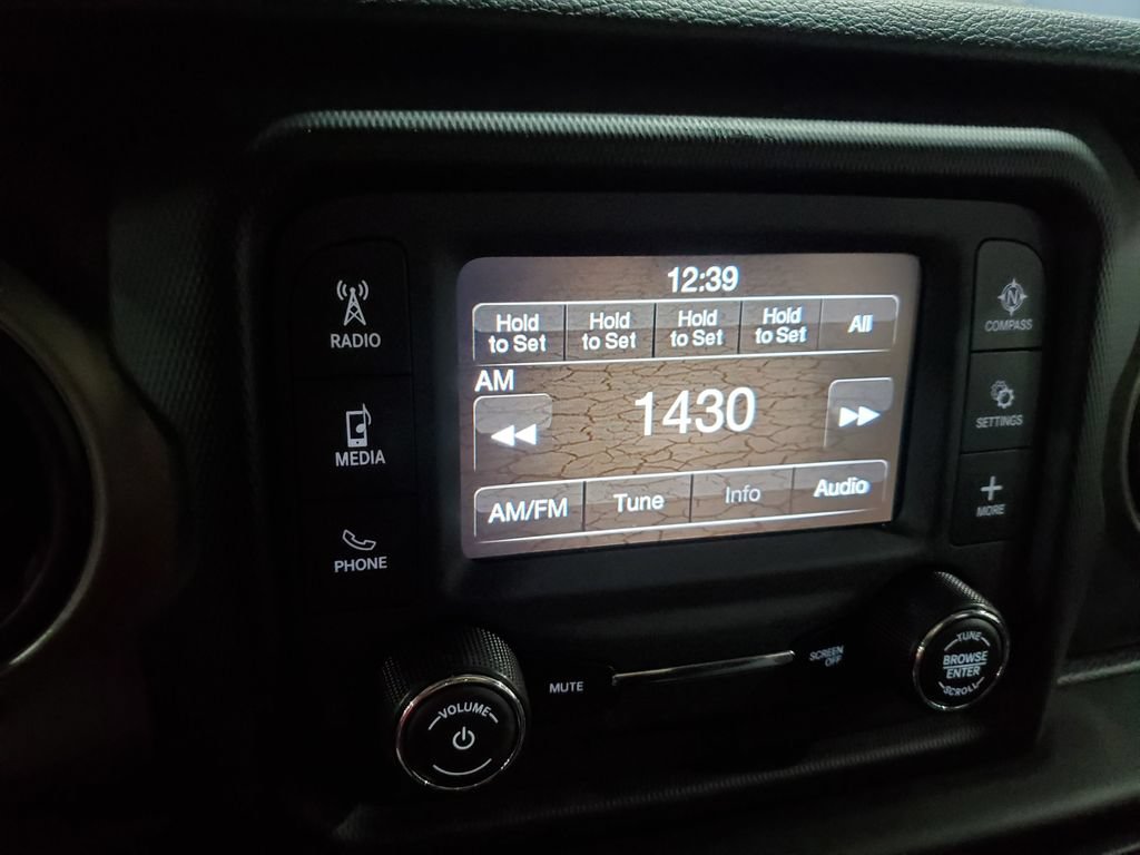 Used 2021 Jeep Gladiator Sport AWD/4WD image 28