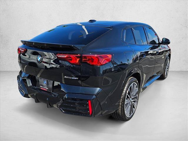New 2026 BMW X2 xDrive28i w/ Technology Package AWD/4WD image 2