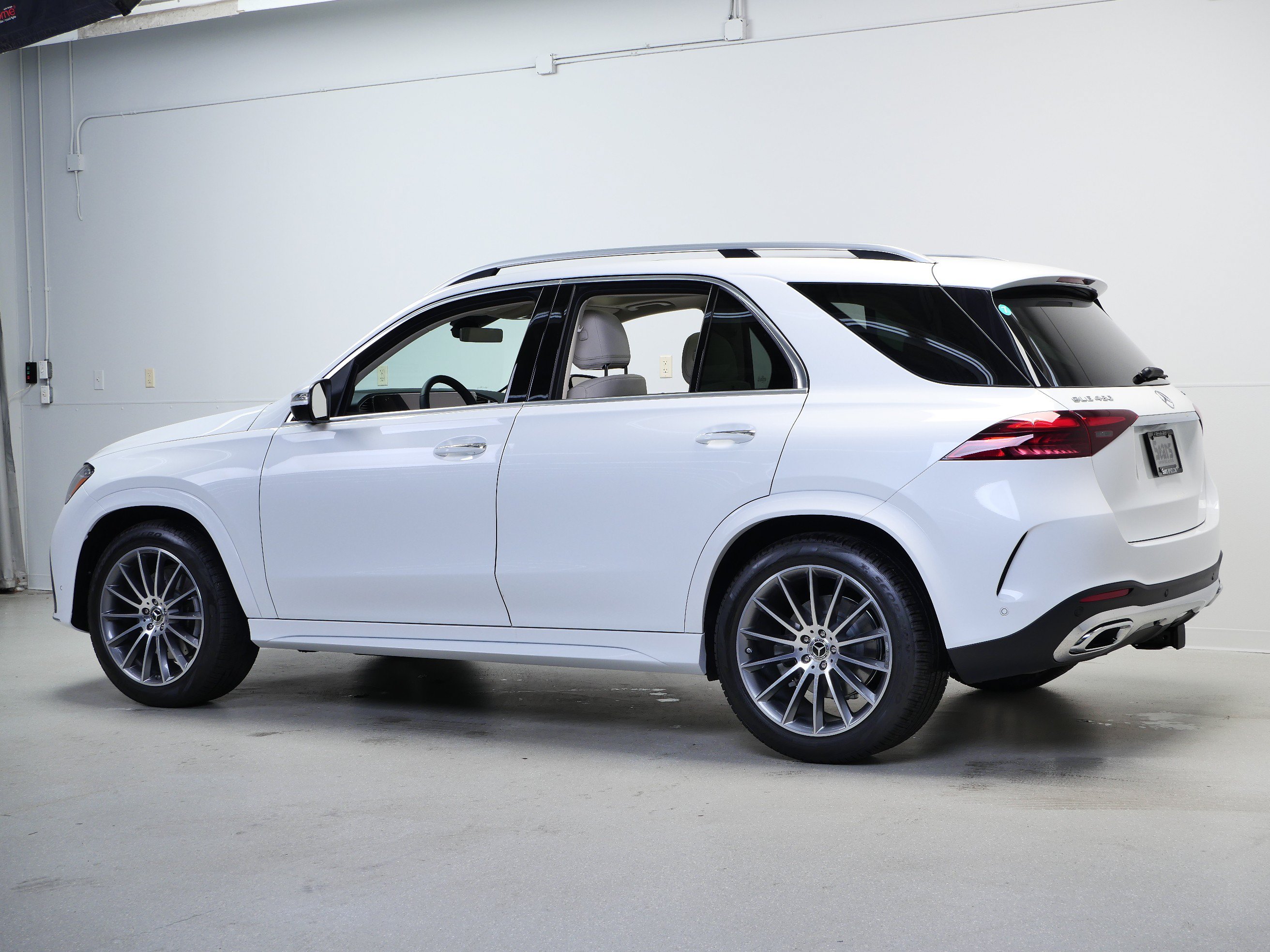 New 2026 Mercedes-Benz GLE 450 4MATIC image 6