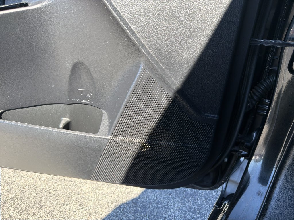 Used 2017 Toyota Corolla LE FWD image 23
