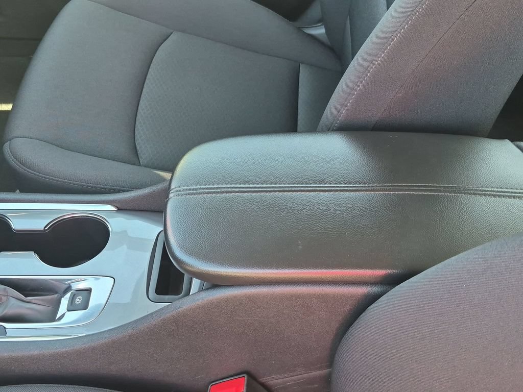 Used 2024 Chevrolet Malibu LT FWD image 20