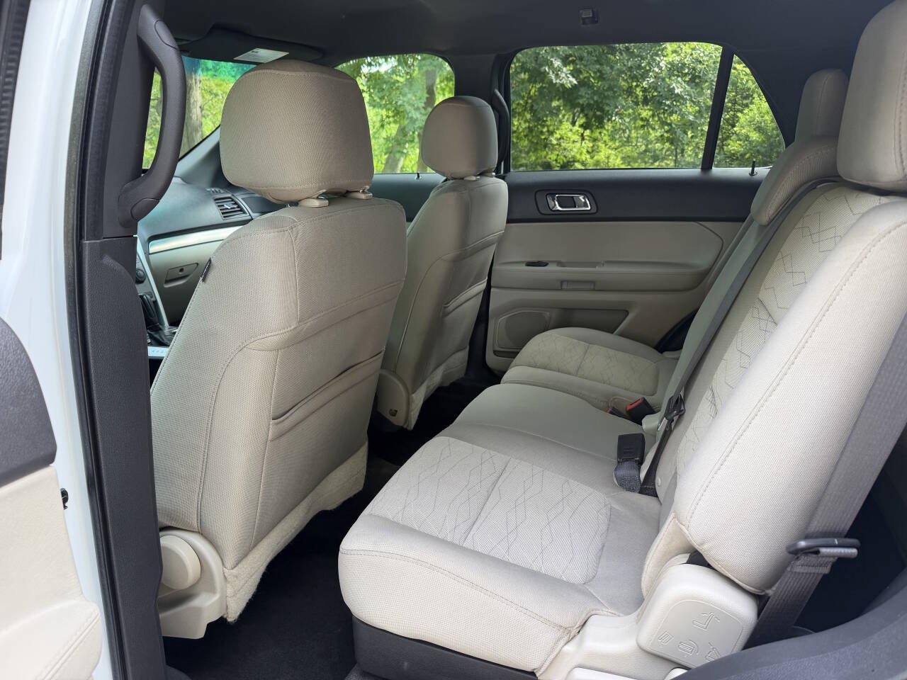 Used 2015 Ford Explorer 4WD image 11