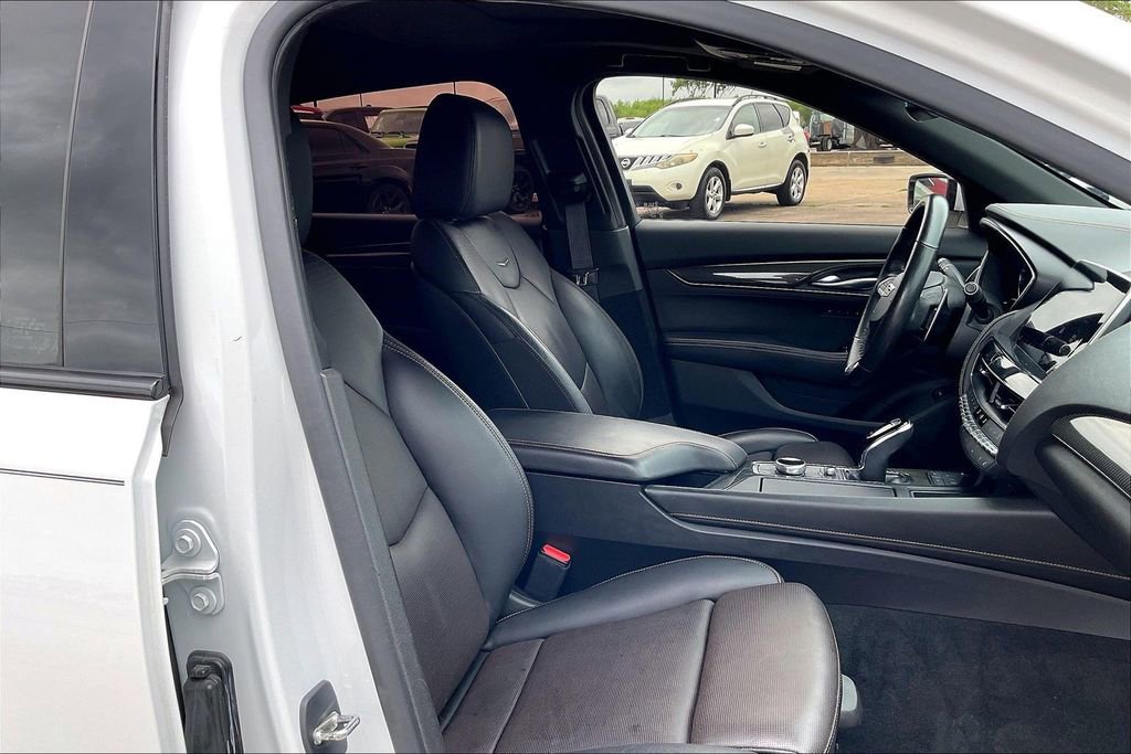 Used 2022 Cadillac CT5 Sport w/ Climate Package image 30