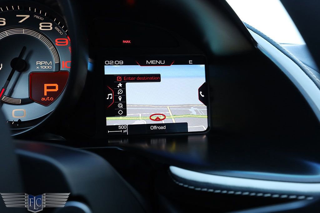 Used 2020 Ferrari 812 Superfast image 31