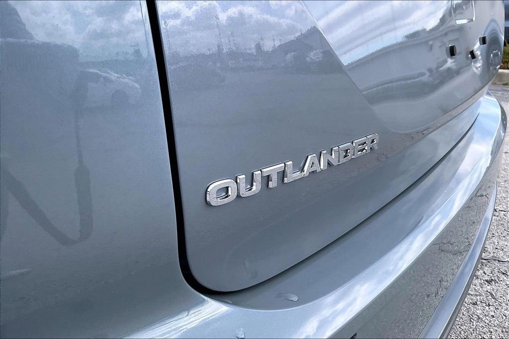New 2026 Mitsubishi Outlander SEL AWD/4WD image 11