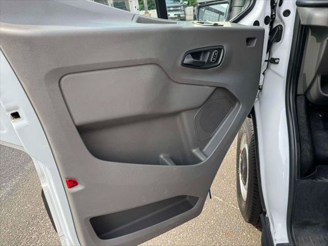 Used 2024 Ford Transit 250 148 High Roof Extended w/ Load Area Protection Package RWD image 18