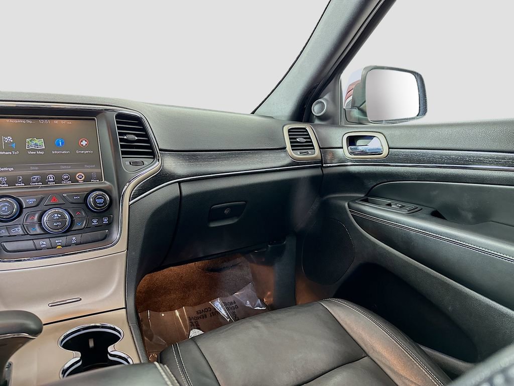 Used 2014 Jeep Grand Cherokee Limited w/ Trailer Tow Group IV image 25