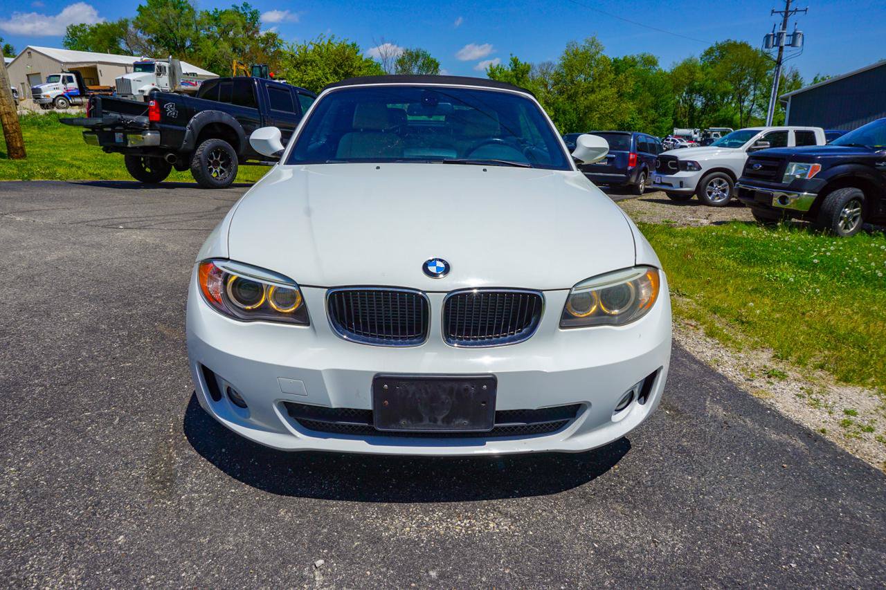 Used 2012 BMW 128i Convertible RWD image 17