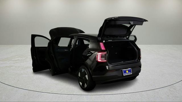 New 2026 Volvo EX30 Plus w/ Climate Package AWD/4WD image 11
