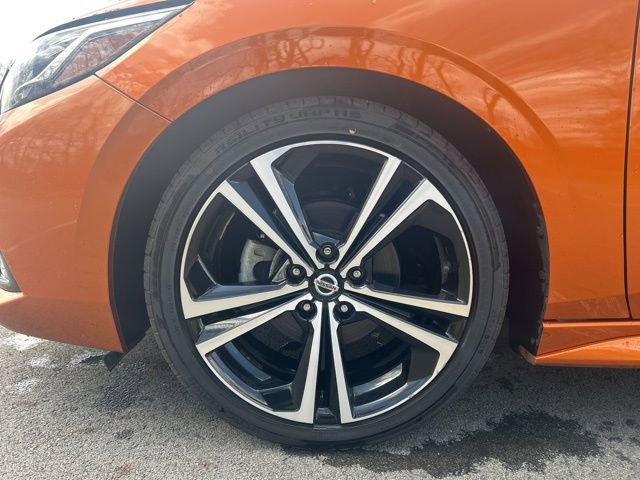 Used 2022 Nissan Sentra SR w/ SR Premium Package image 4