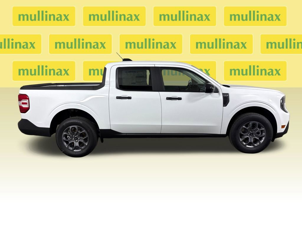 New 2026 Ford Maverick XLT w/ XLT Luxury Package FWD image 2
