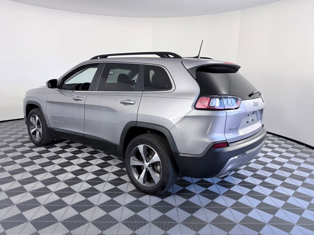Used 2022 Jeep Cherokee Limited image 5