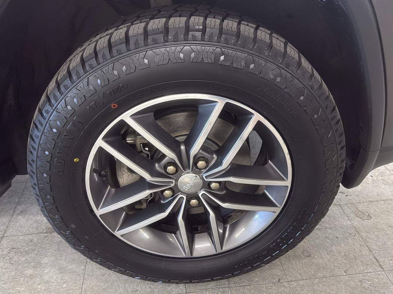 Used 2018 Jeep Grand Cherokee Limited w/ Luxury Group II AWD/4WD image 61