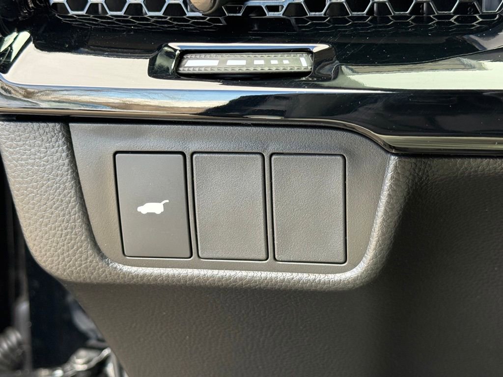 Certified 2026 Honda CR-V Sport Touring image 30