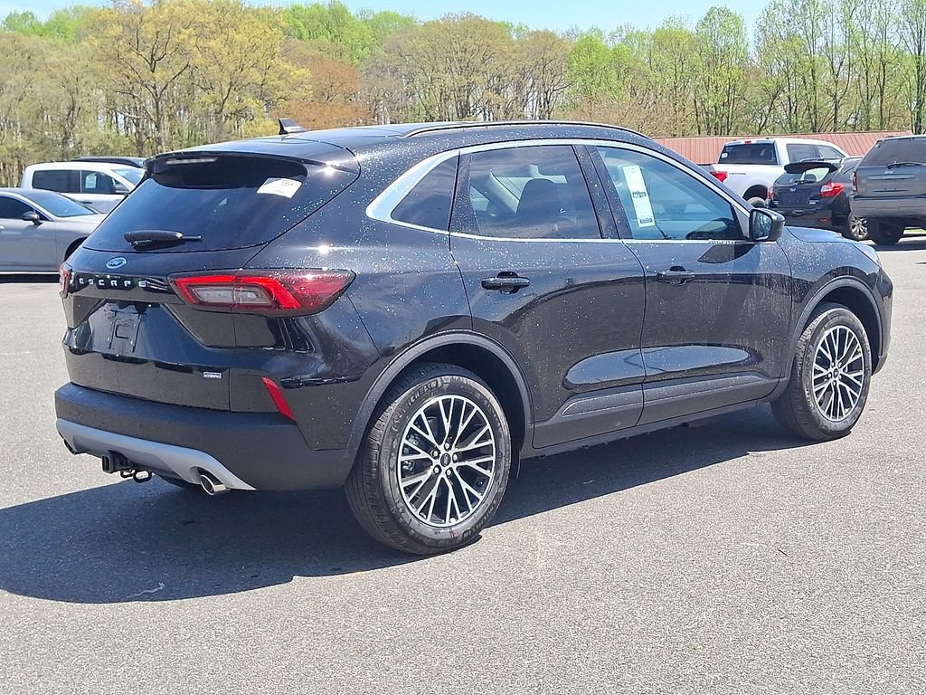 New 2025 Ford Escape SE w/ PHEV Premium Package FWD image 6
