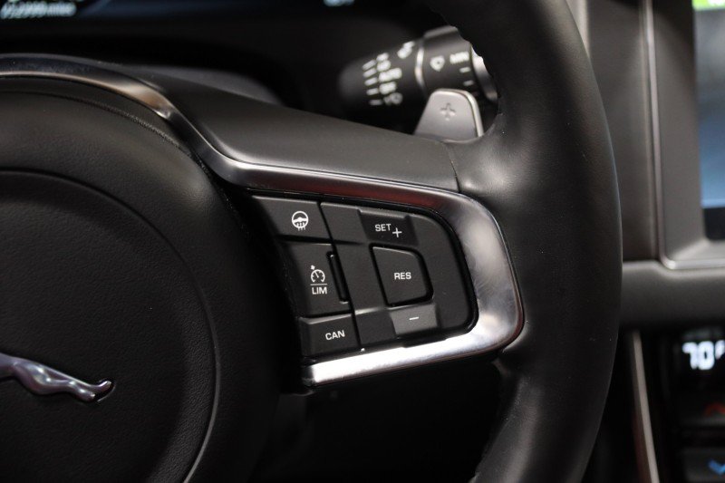Used 2018 Jaguar XF First Edition AWD/4WD image 55