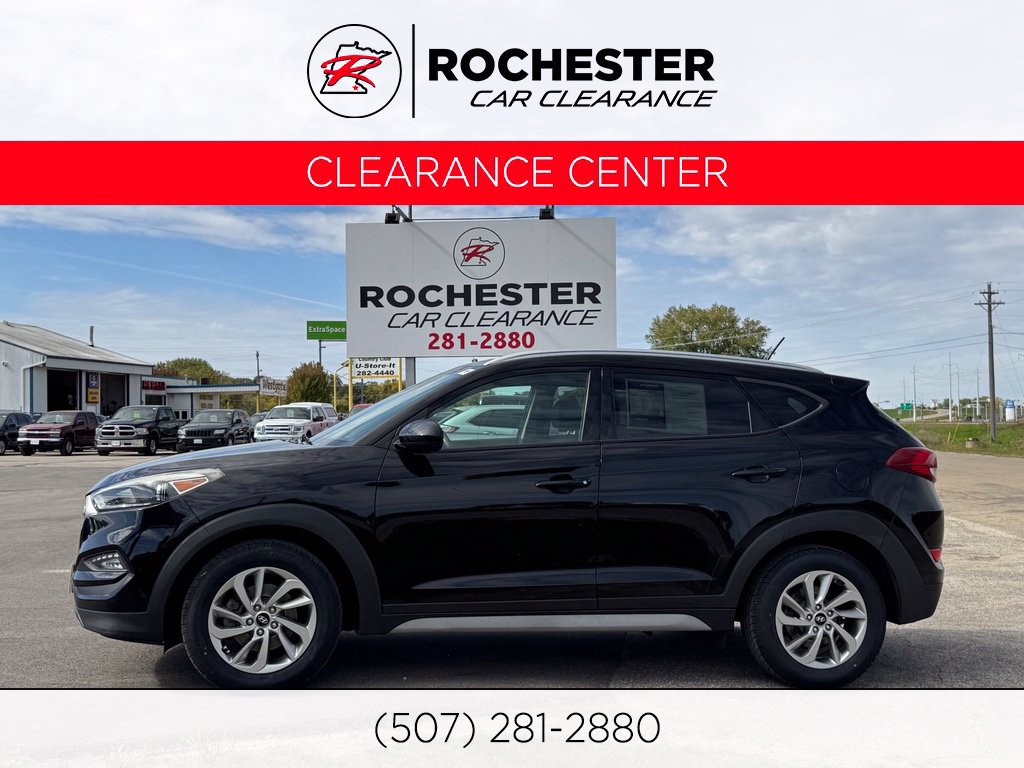 Used 2017 Hyundai Tucson SE w/ SE Popular Package 02 AWD/4WD image 1