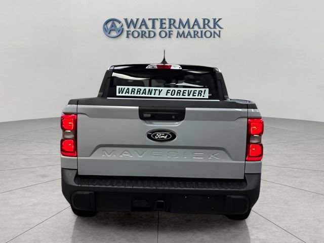 New 2025 Ford Maverick Lariat w/ Black Appearance Package image 4