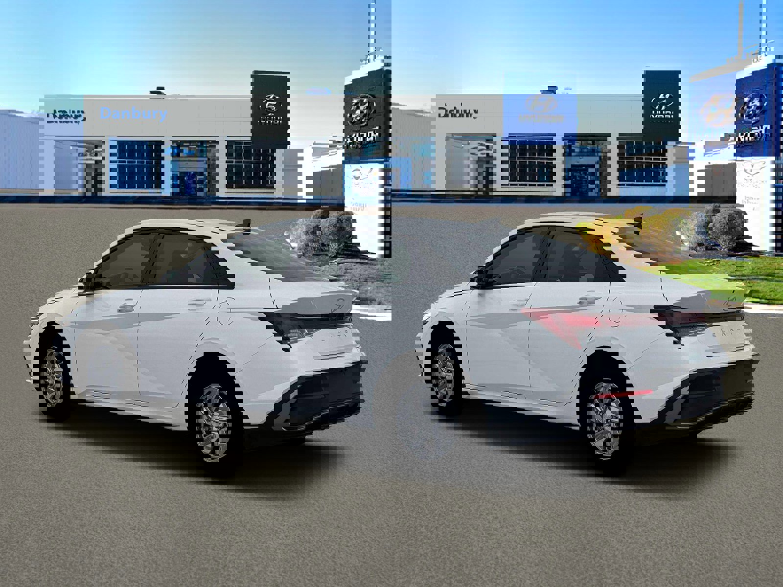 New 2026 Hyundai Elantra SE image 4