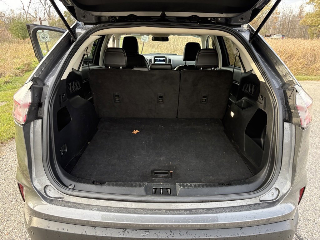 Used 2024 Ford Edge SEL image 21