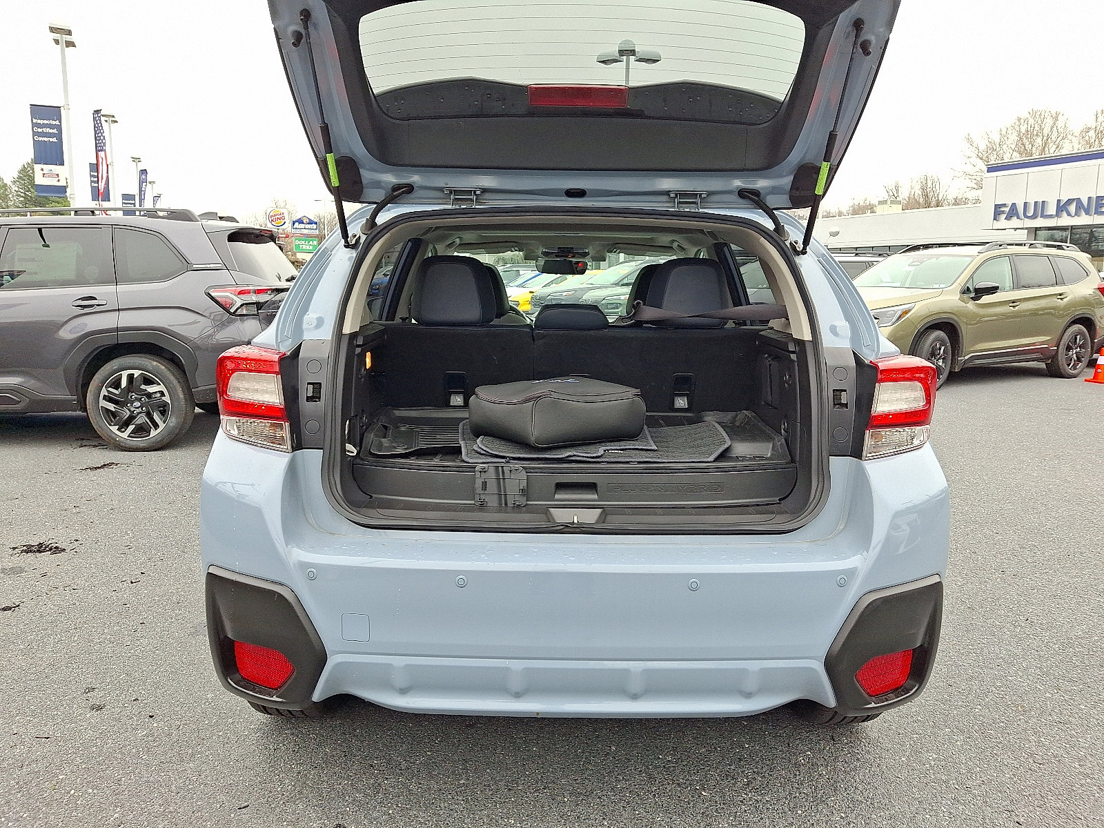Used 2019 Subaru Crosstrek Hybrid w/ Moonroof Package w/Navigation image 40