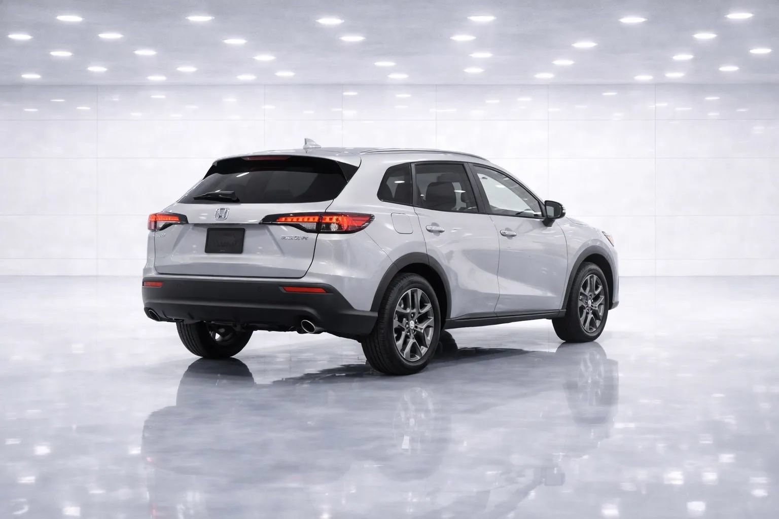 Used 2025 Honda HR-V Sport image 5