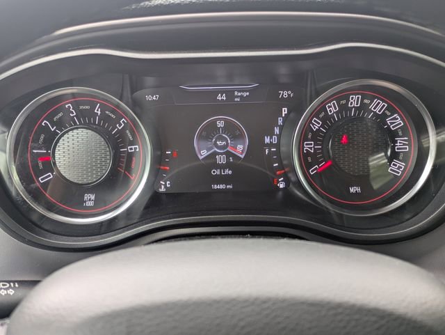 Used 2023 Dodge Challenger SXT RWD image 25
