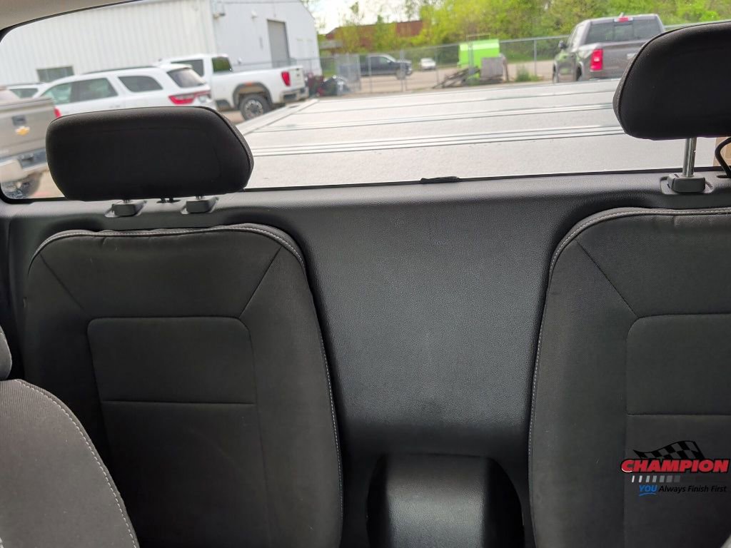 Used 2016 Chevrolet Colorado LT AWD/4WD image 25
