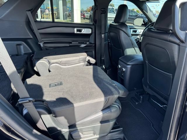 Certified 2020 Ford Explorer ST w/ Premium Technology Package AWD/4WD image 30