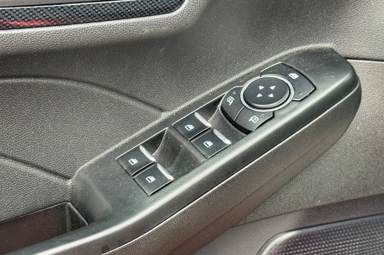 Used 2024 Ford Escape ST-Line w/ Tech Pack #1 AWD/4WD image 23