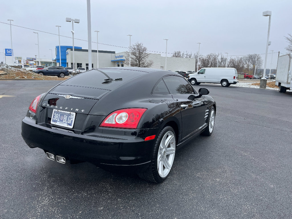 Used 2004 Chrysler Crossfire 2dr Cpe image 9