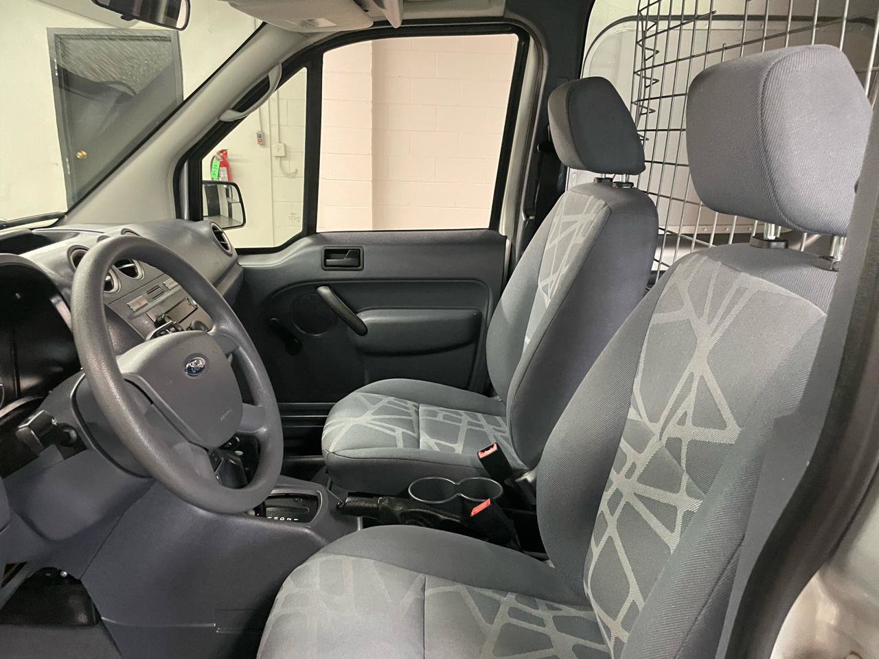 Used 2013 Ford Transit Connect XL FWD image 18