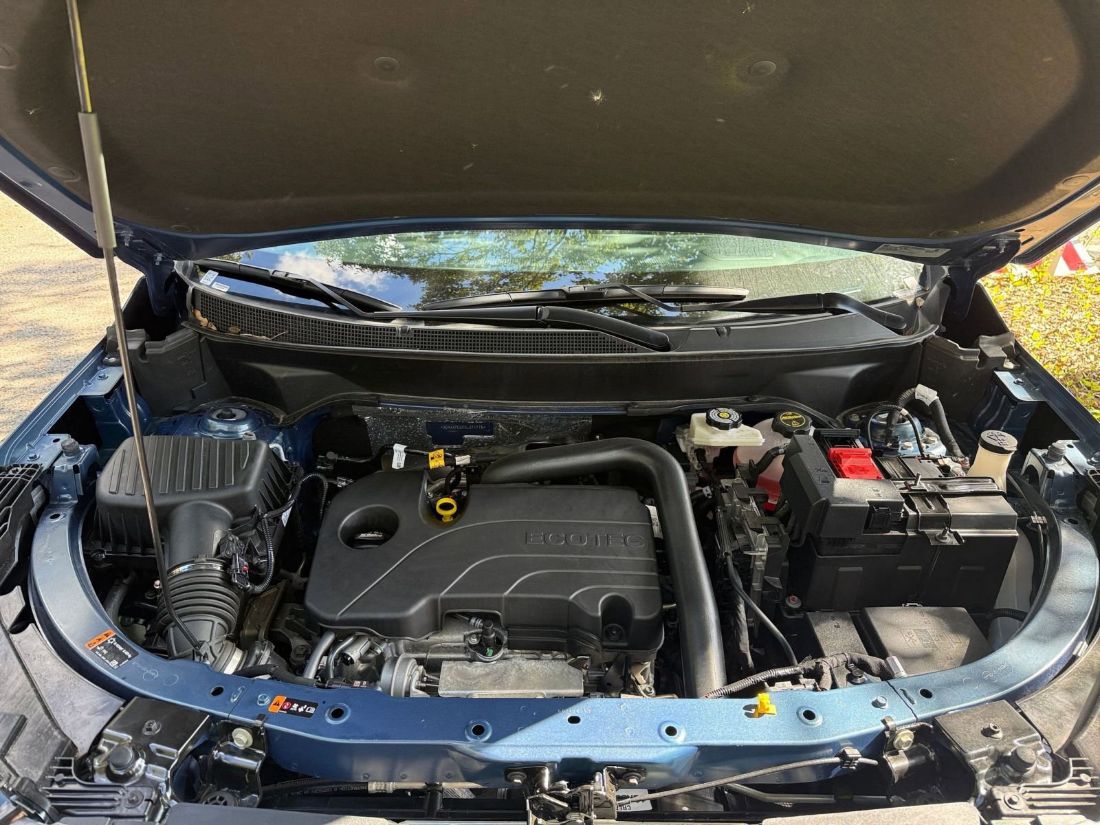 Used 2025 Chevrolet Equinox LT image 25