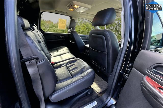 Used 2013 Cadillac Escalade EXT Premium AWD/4WD image 25