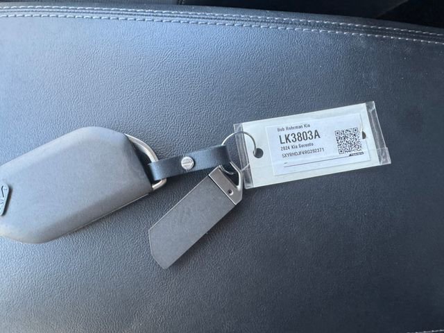 Used 2024 Kia Sorento X-Line EX image 18