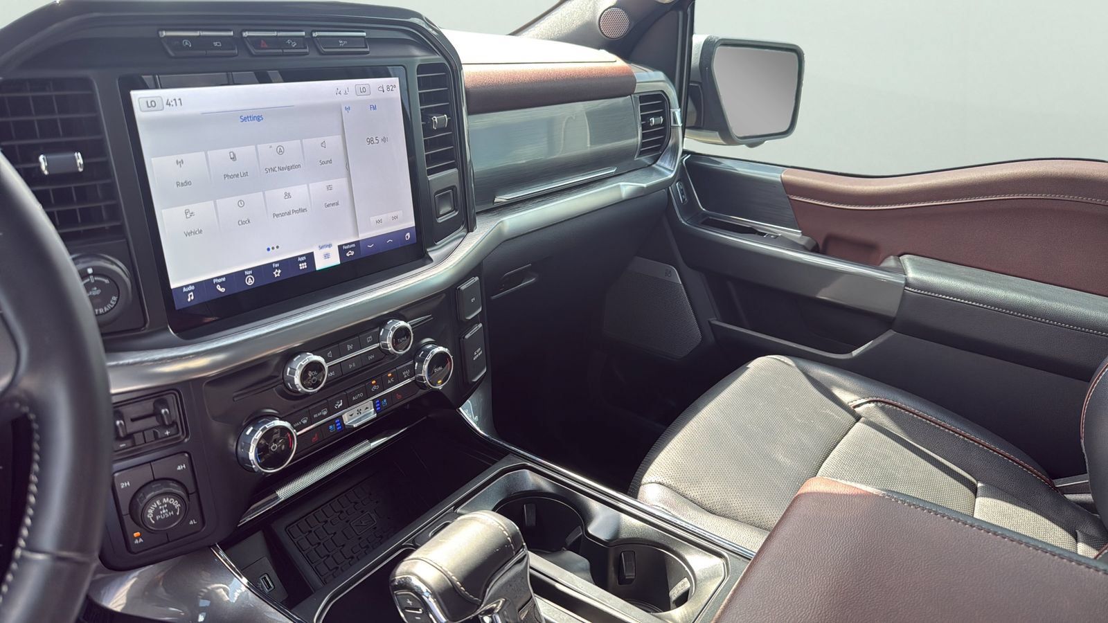 Used 2023 Ford F150 Lariat AWD/4WD image 19