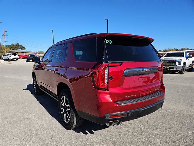 Used 2024 GMC Yukon AT4 w/ AT4 Premium Plus Package image 3