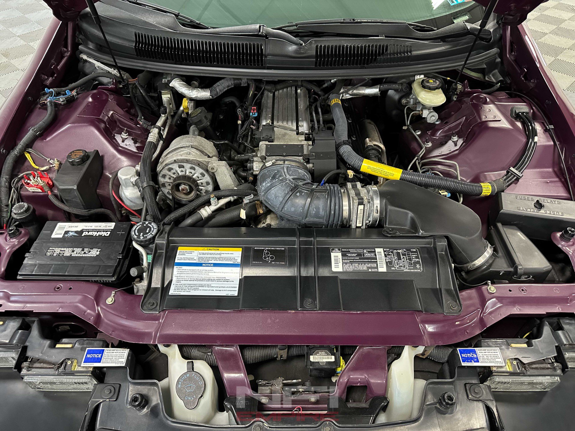 Used 1995 Chevrolet Camaro Z28 RWD image 44
