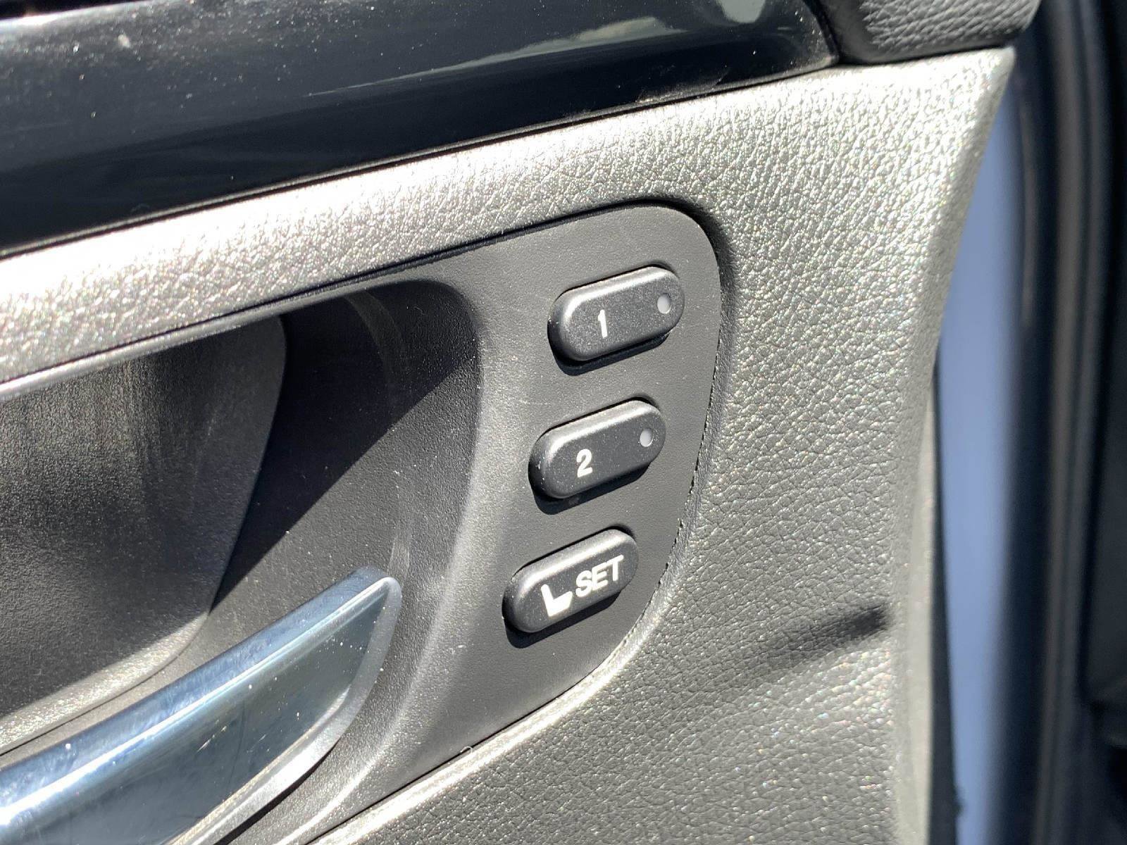 Used 2022 Honda Pilot Touring image 13