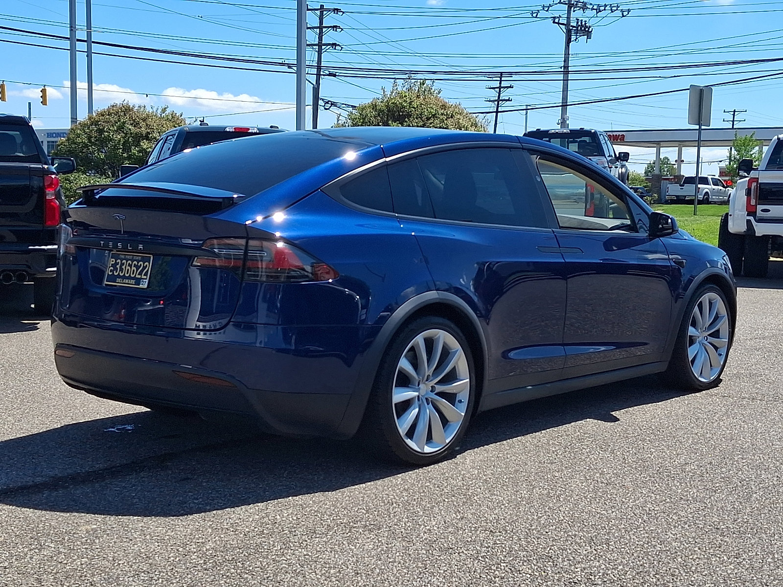 Used 2017 Tesla Model X 100D AWD/4WD image 11