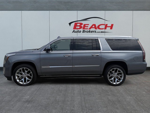 Used 2020 Cadillac Escalade ESV Premium Luxury AWD/4WD image 7