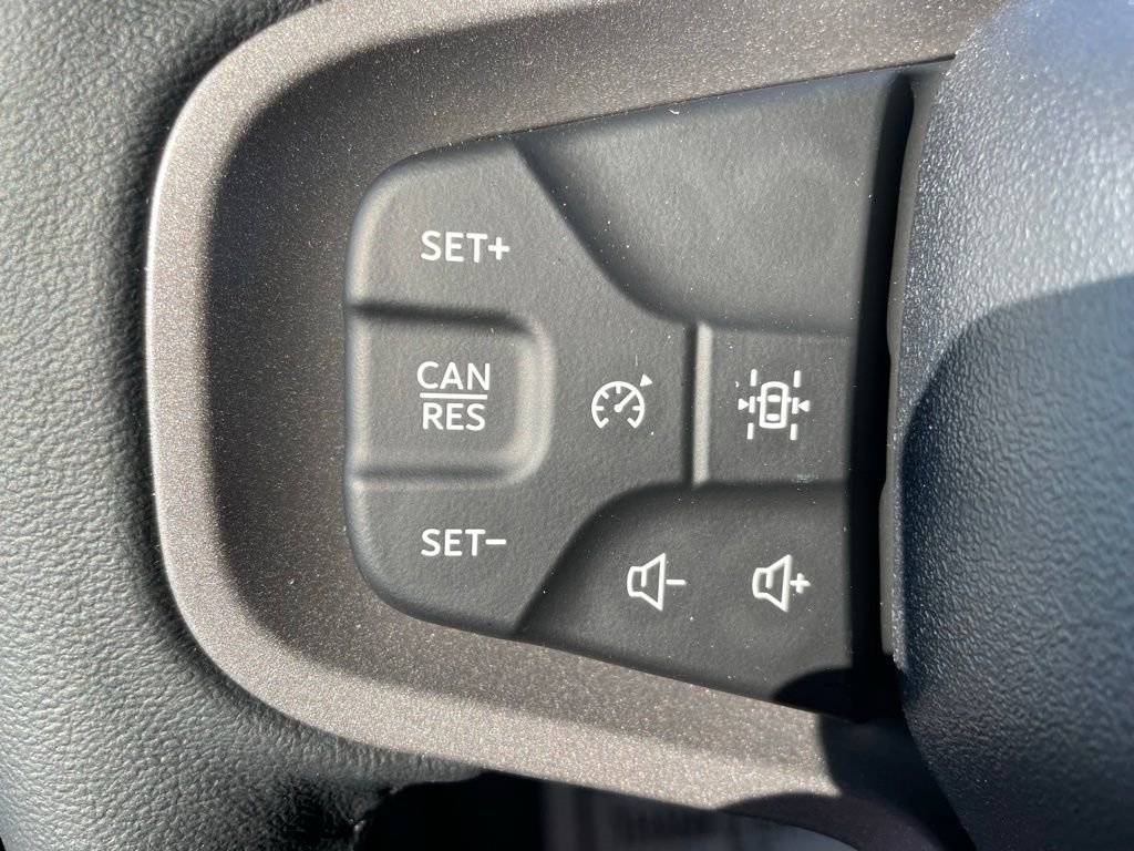 New 2025 Ford Bronco Badlands image 18