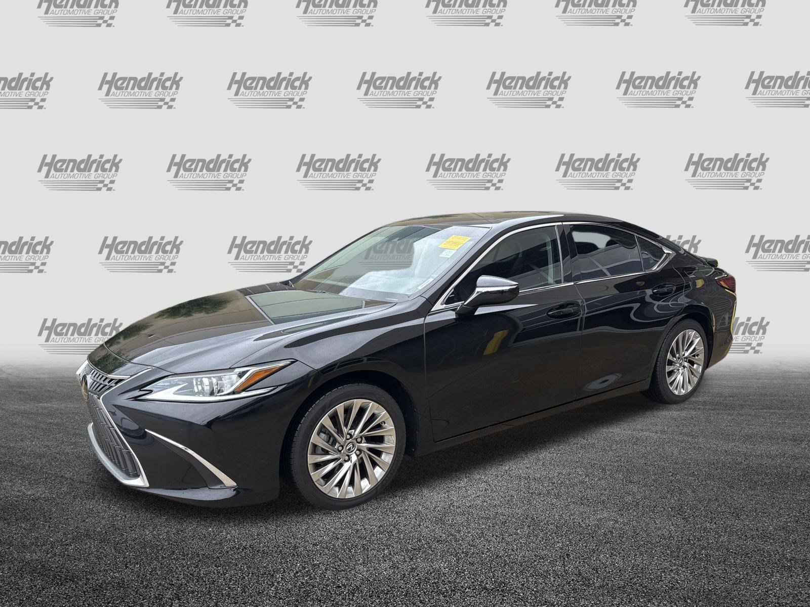 Certified 2023 Lexus ES 350 w/ Accessory Package (Z2) FWD image 5