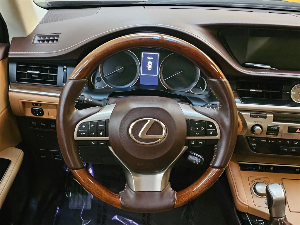 Used 2017 Lexus ES 350 image 19