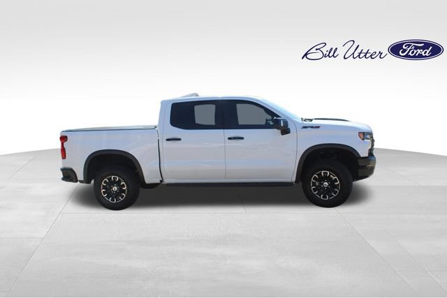 Used 2025 Chevrolet Silverado 1500 ZR2 w/ Technology Package AWD/4WD image 4