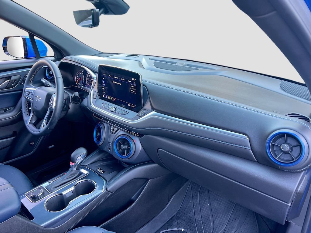 Used 2024 Chevrolet Blazer RS w/ Driver Confidence II Package image 28